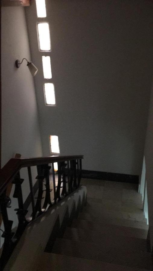 Beach Bungalow Port,Free Parking เอสเตโปนา ภายนอก รูปภาพ